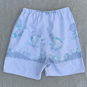 Tablecloth Shorts - English Garden Border